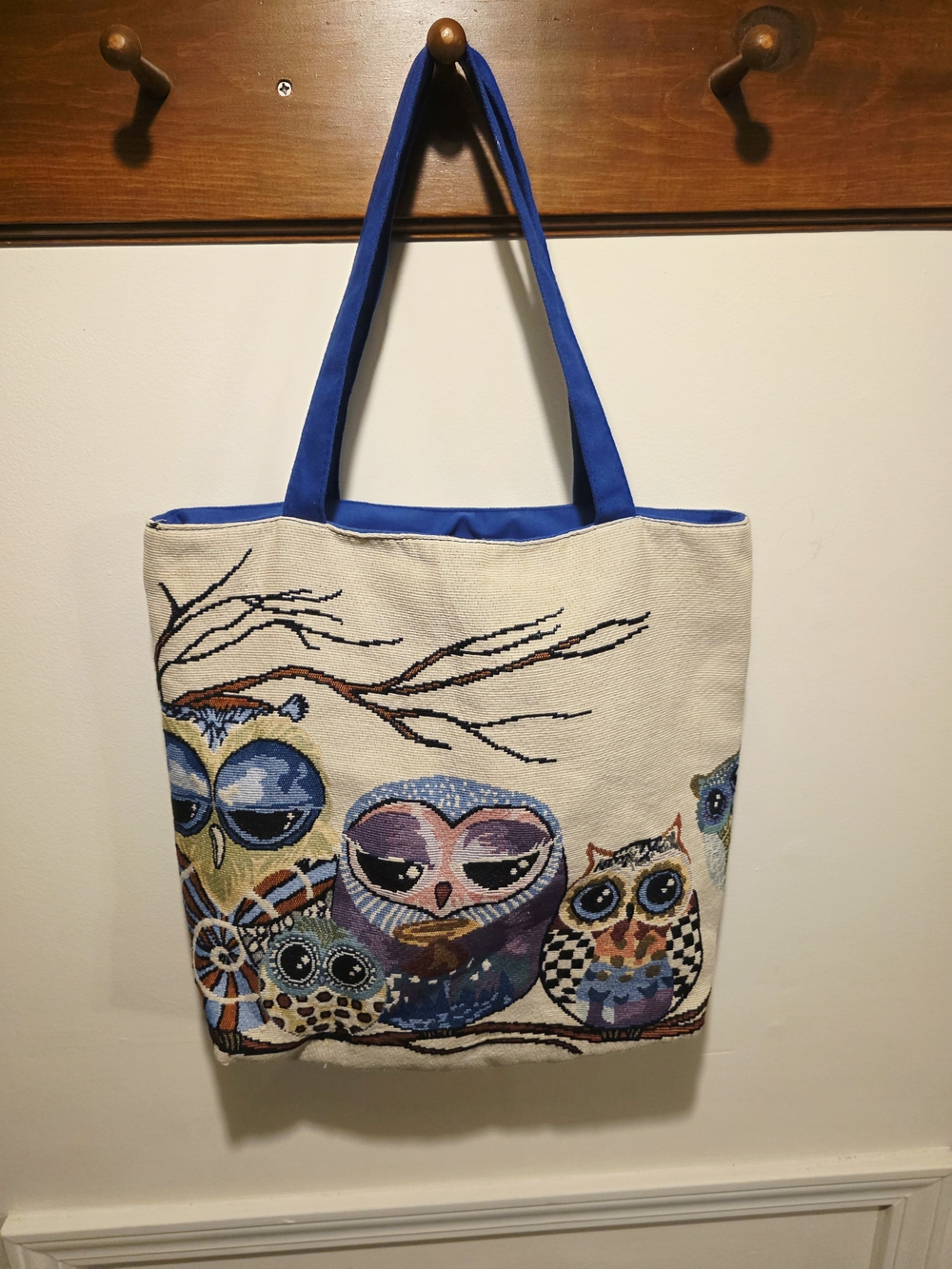 Source Unknown Cream Owl Tote Bag with Blue Handles